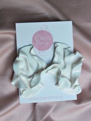 Satin vitt glitter