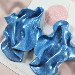 Satin blått glitter