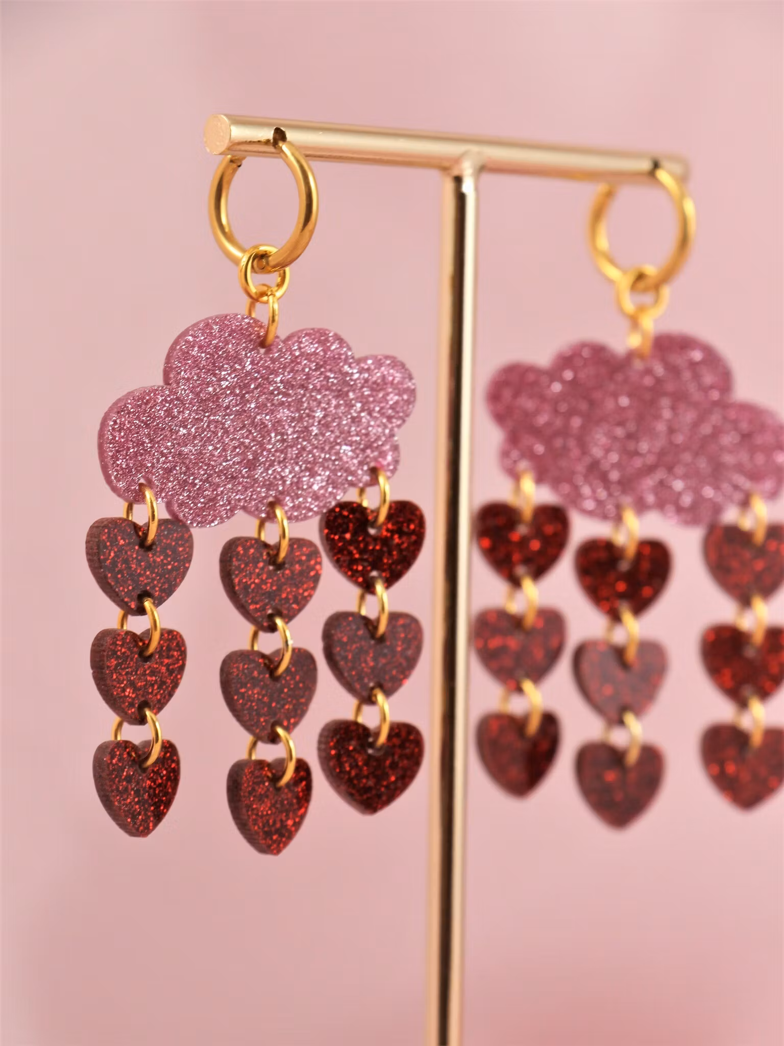 Kärleksregn rosa glittermoln på ring