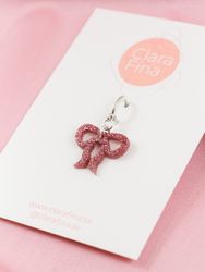 Liten rosa rosett på ring (Singelörhänge)