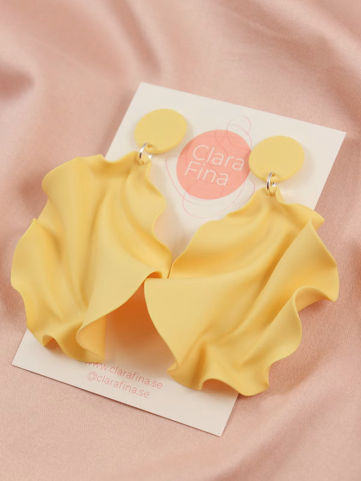 Satin round top ljusgul