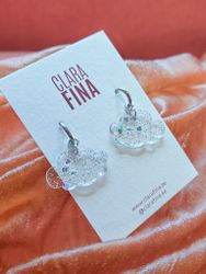 Transparenta glittermoln på ring