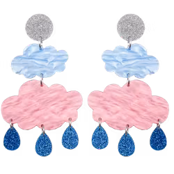 Dubbelmoln med liten rund måne och regn