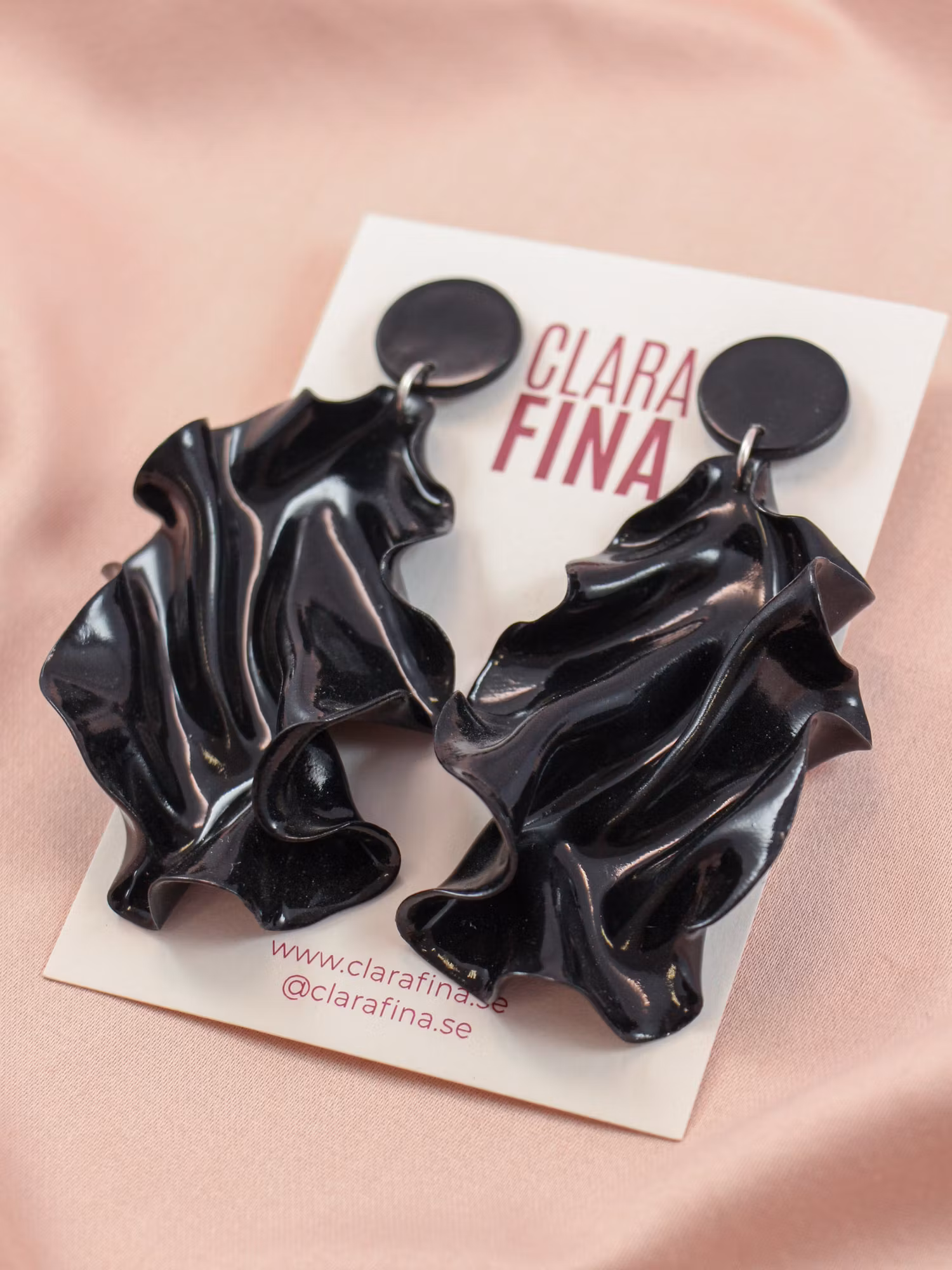 SAMPLE Satin Round top svart blank