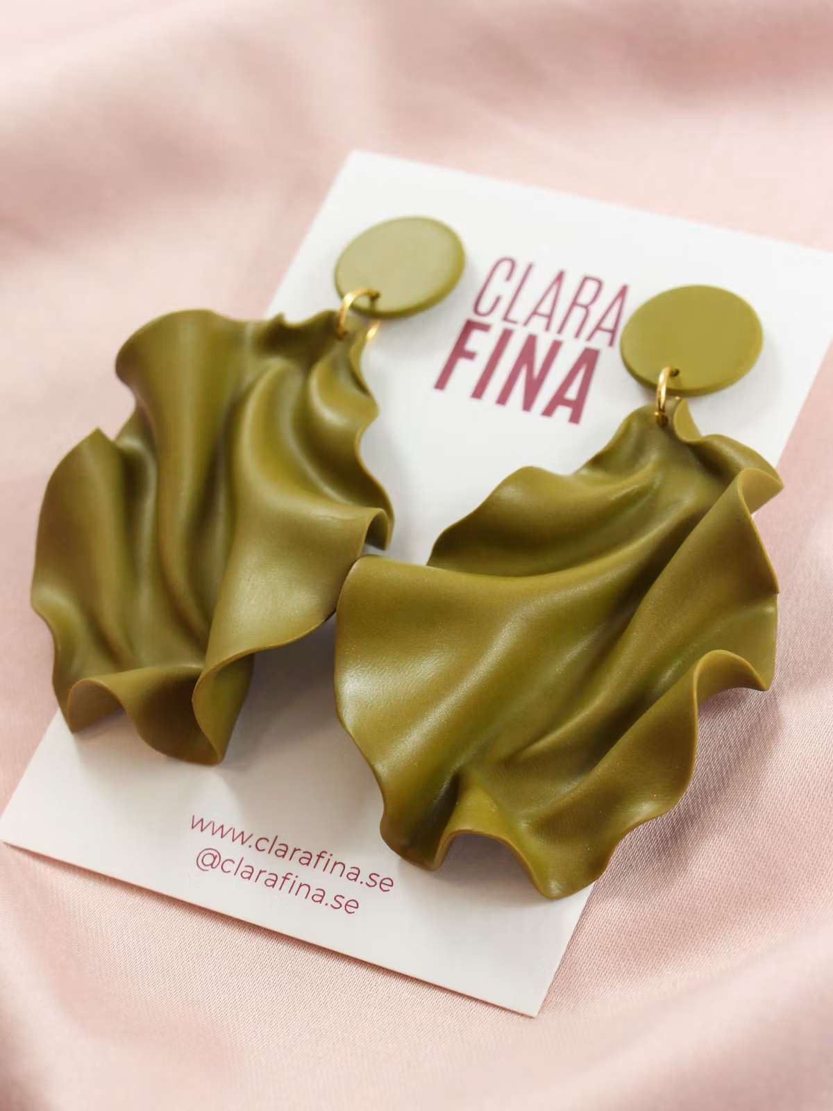 Satin round top olivgrön