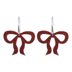 Stor röd rosett på silvrig ring