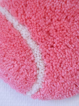 Tuftad tennisboll rosa 01