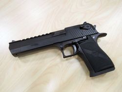 DESERT EAGLE .44 MAG 6'' Svart