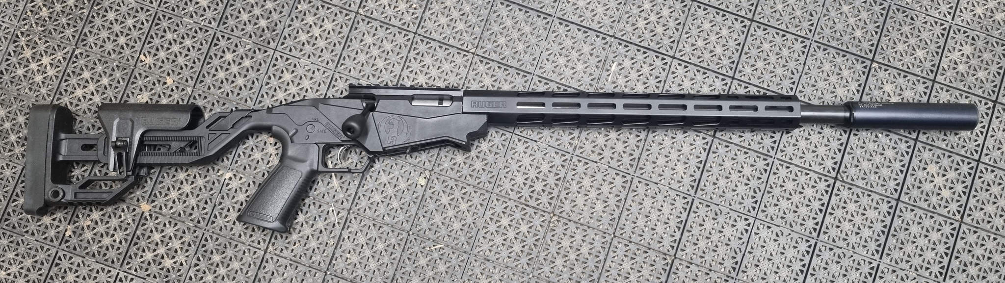 RUGER PRECISION RIFLE .22 LR + A-TEC wave
