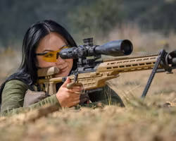 Sako TRG M10, ceracote, gängad 18X1, 26" pipa, 6.5 Creedoor, 30 MOA fäste, fast kolv, M-LOK