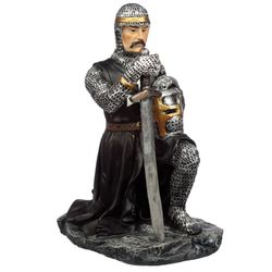 Statyett - Knäsittande Dark Knight