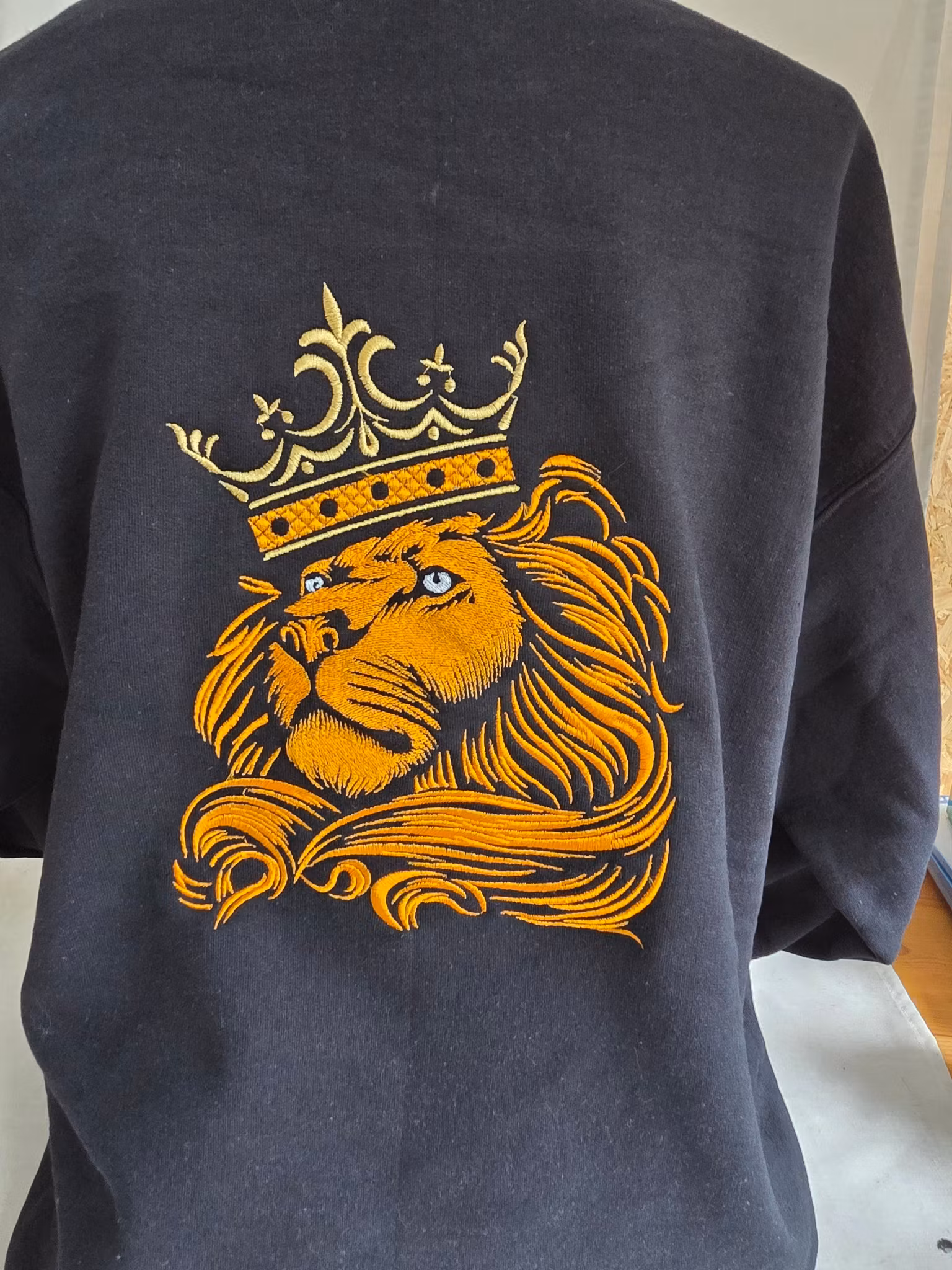 Broderad hoodie - The Lion King