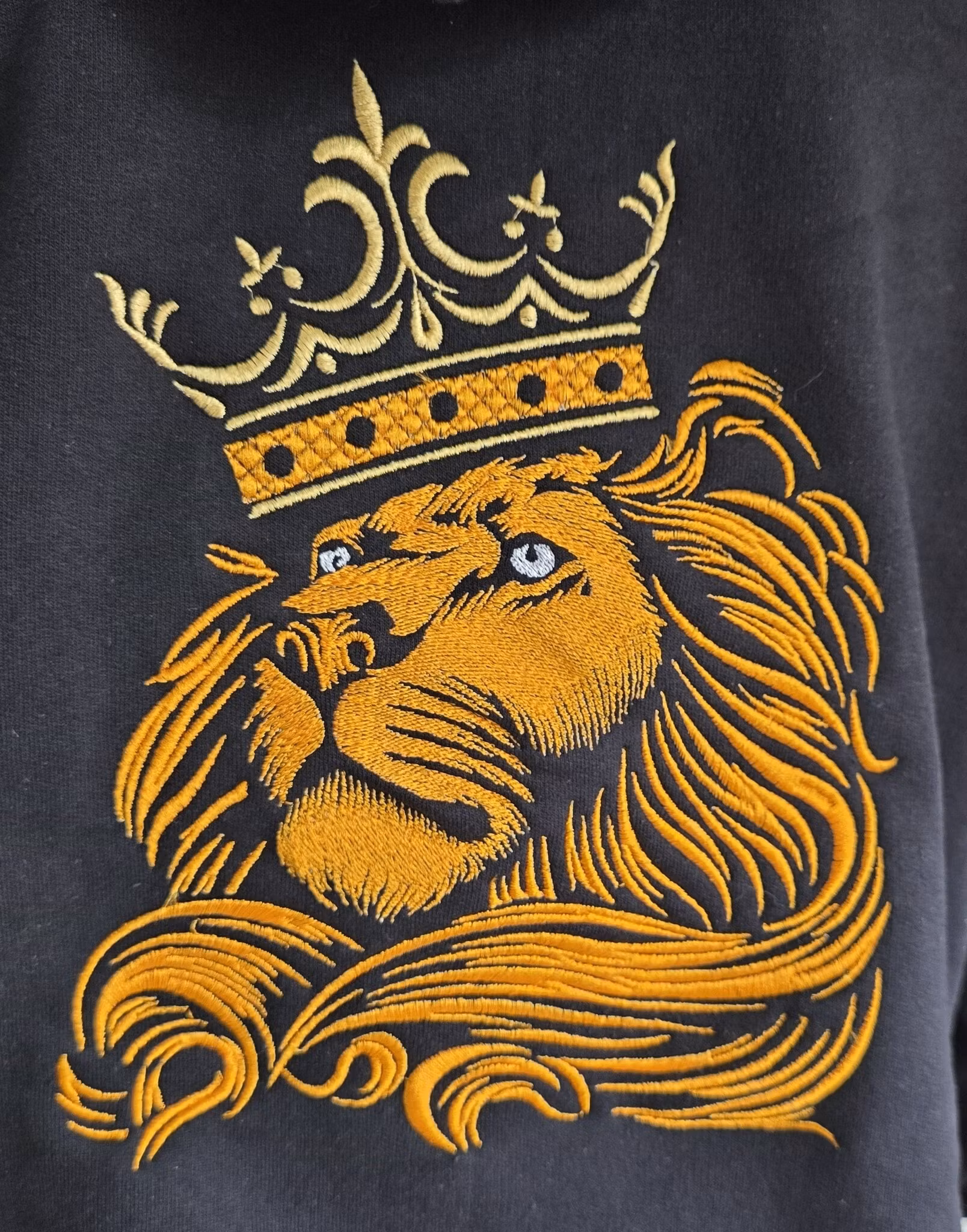 Broderad hoodie - The Lion King