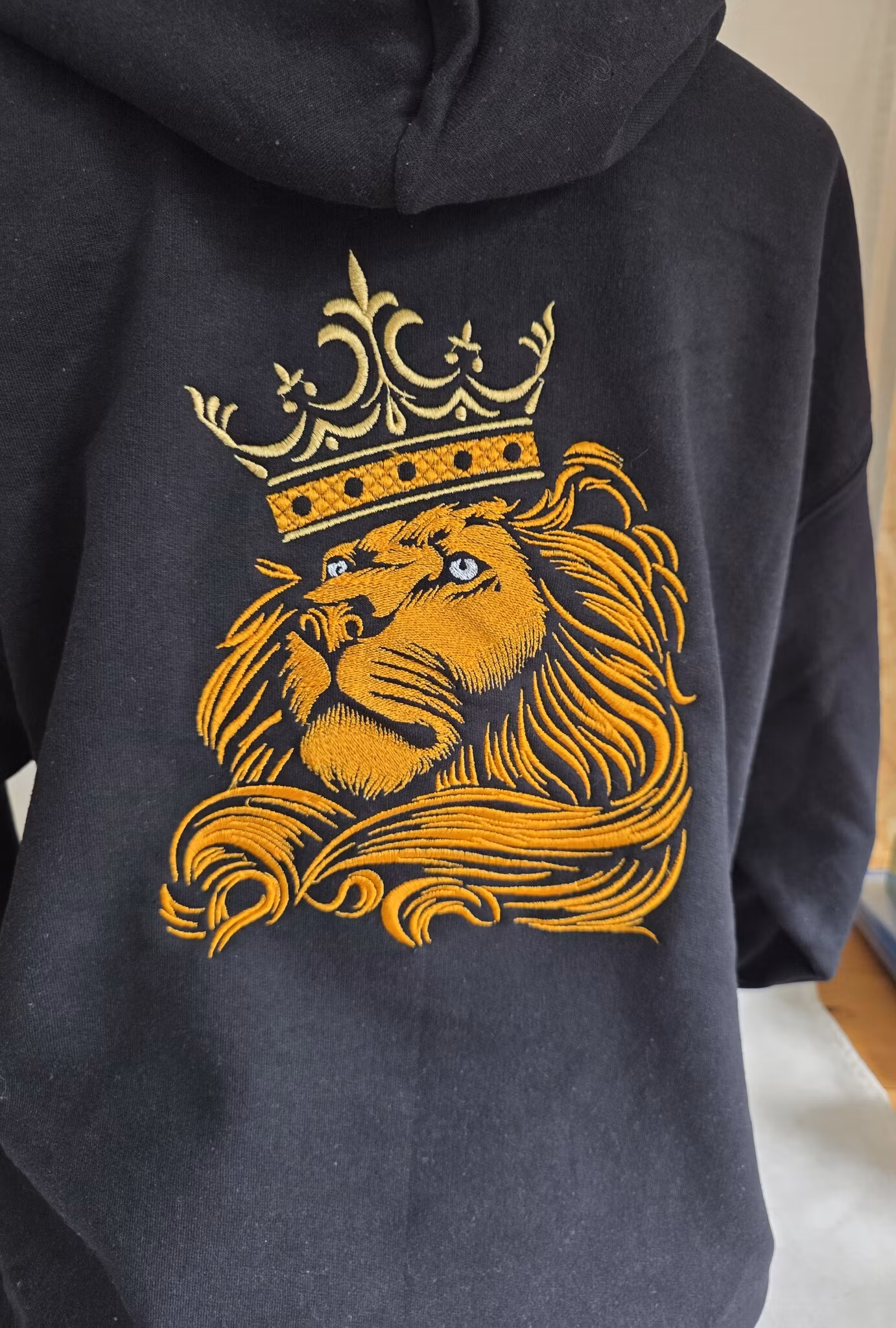 Broderad hoodie - The Lion King