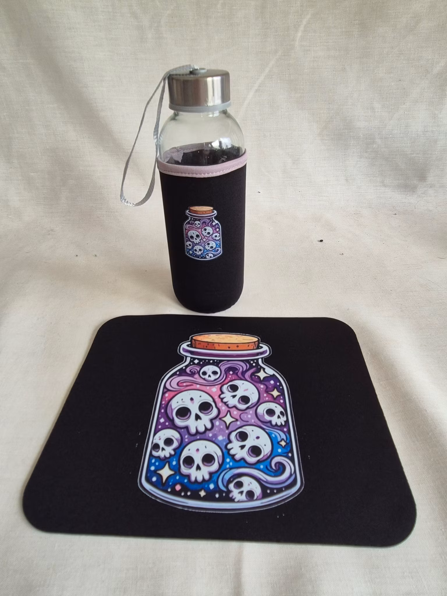 Skull Potion – Musmatta & Glasflaska