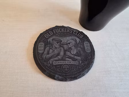 Old Fuckers Club – skiffer glasunderlägg