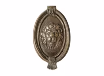 Dörrkläpp i form av lejonmaskaron i antikiserad mässing