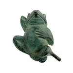 Springbrunnen, Frosch, in Bronze, 20 cm, auf dem Rücken liegend, grün, von Mr Fredrik