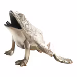 Luxuriöser Brunnenfrosch „in Just the Brass“ von Herrn Fredrik