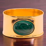 Napkin ring in brass, oval, with malachite stone