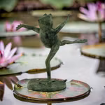 Springbrunnen, laufender Frosch in Bronze, 35 cm, von Mr Fredrik