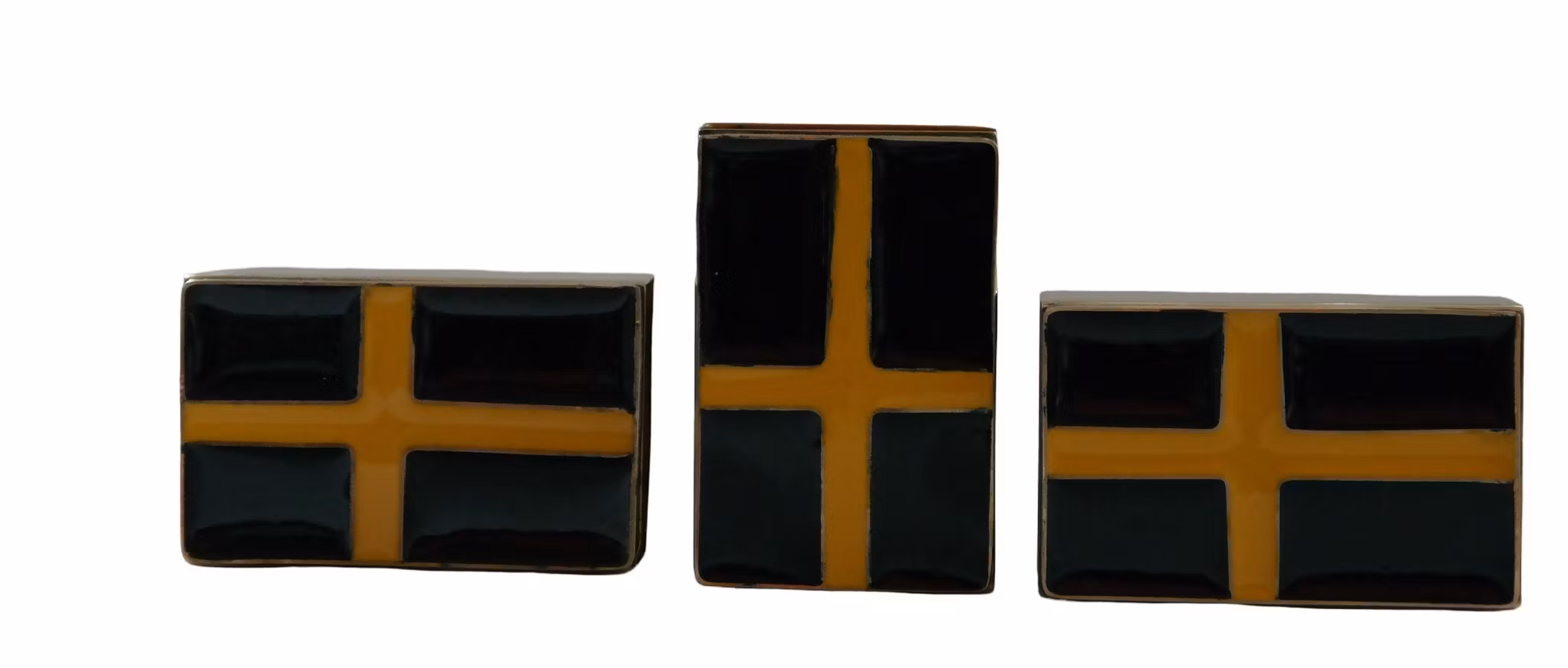 Tändsticksask med svenska flaggan i emalj