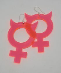 Honjävul Rosa