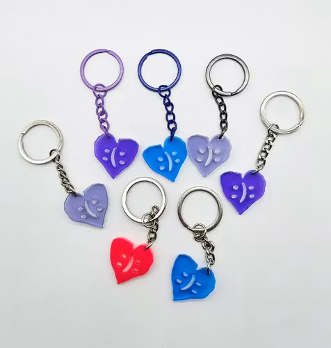 Nyckelring litet uppochner hjärta
