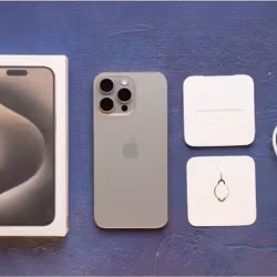 Apple iPhone 15 Pro Max 256GB - Natural Titanium öppnad förpackning, en vecka gammal