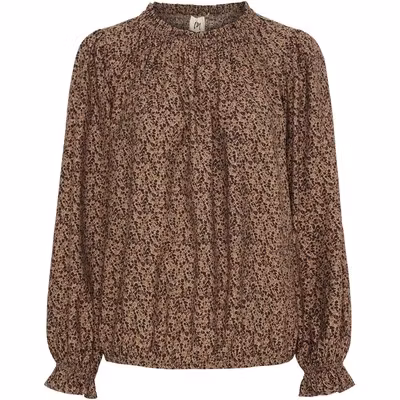 Isay Blus Tanna