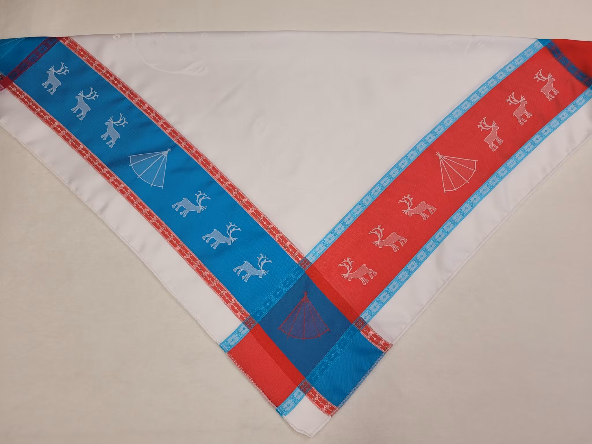 Lávvoliidni 2301C ½  vit-vit