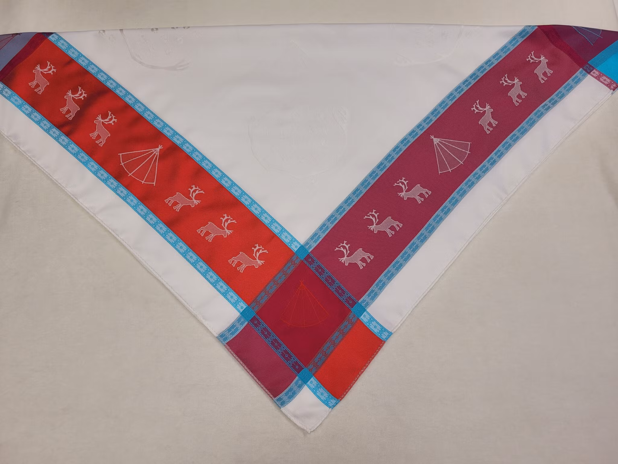 Lávvoliidni 2302A ½  vit-vit