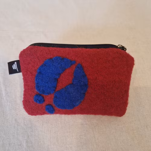 Ullbörs röd, blått renspår