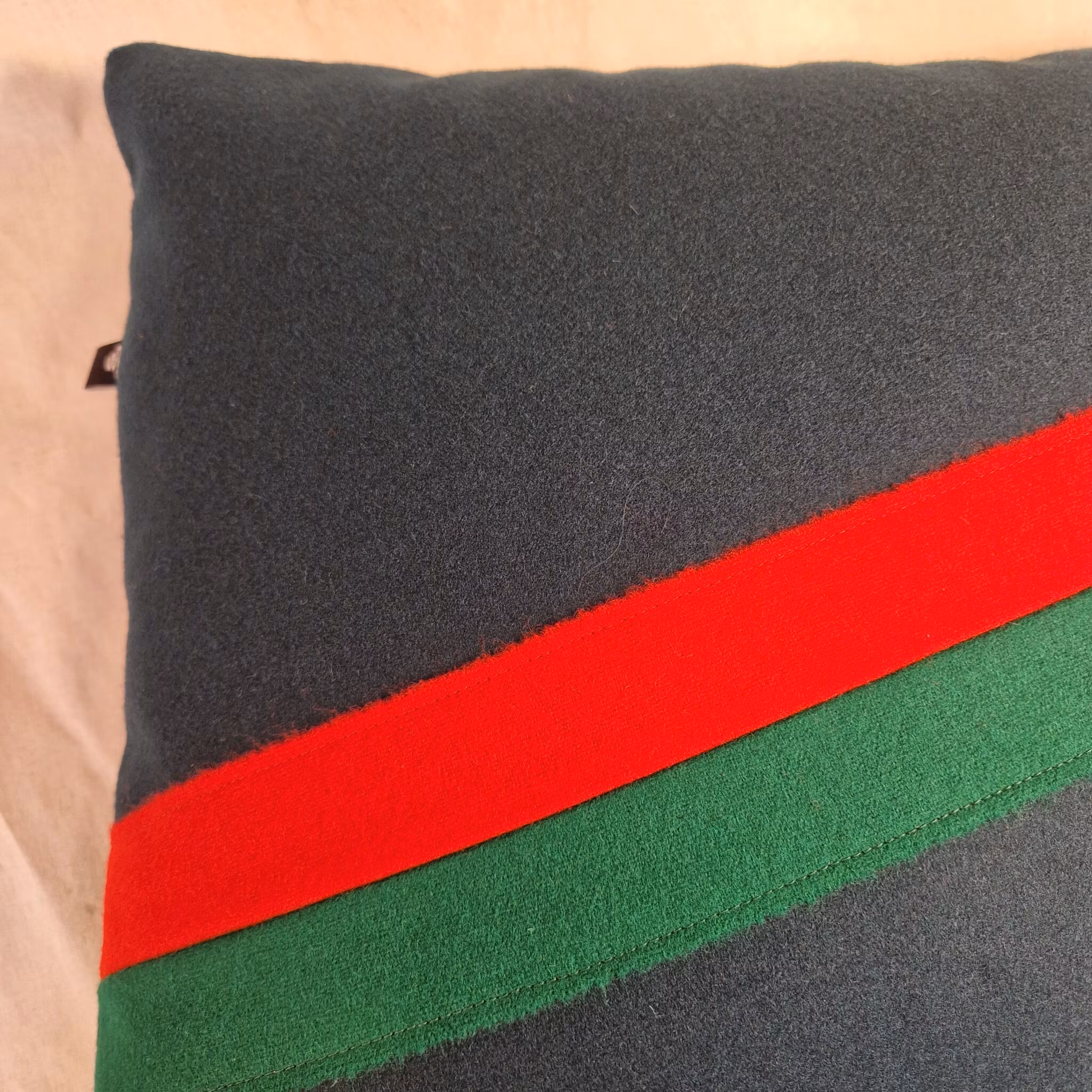 Kudde Flaskgrön 40x40