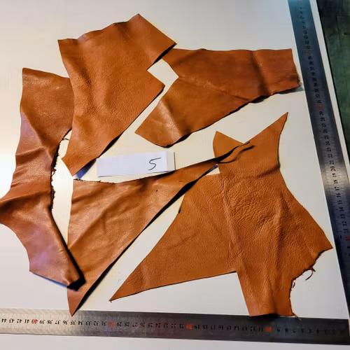 Renskinnsbitar  naturbrun 5