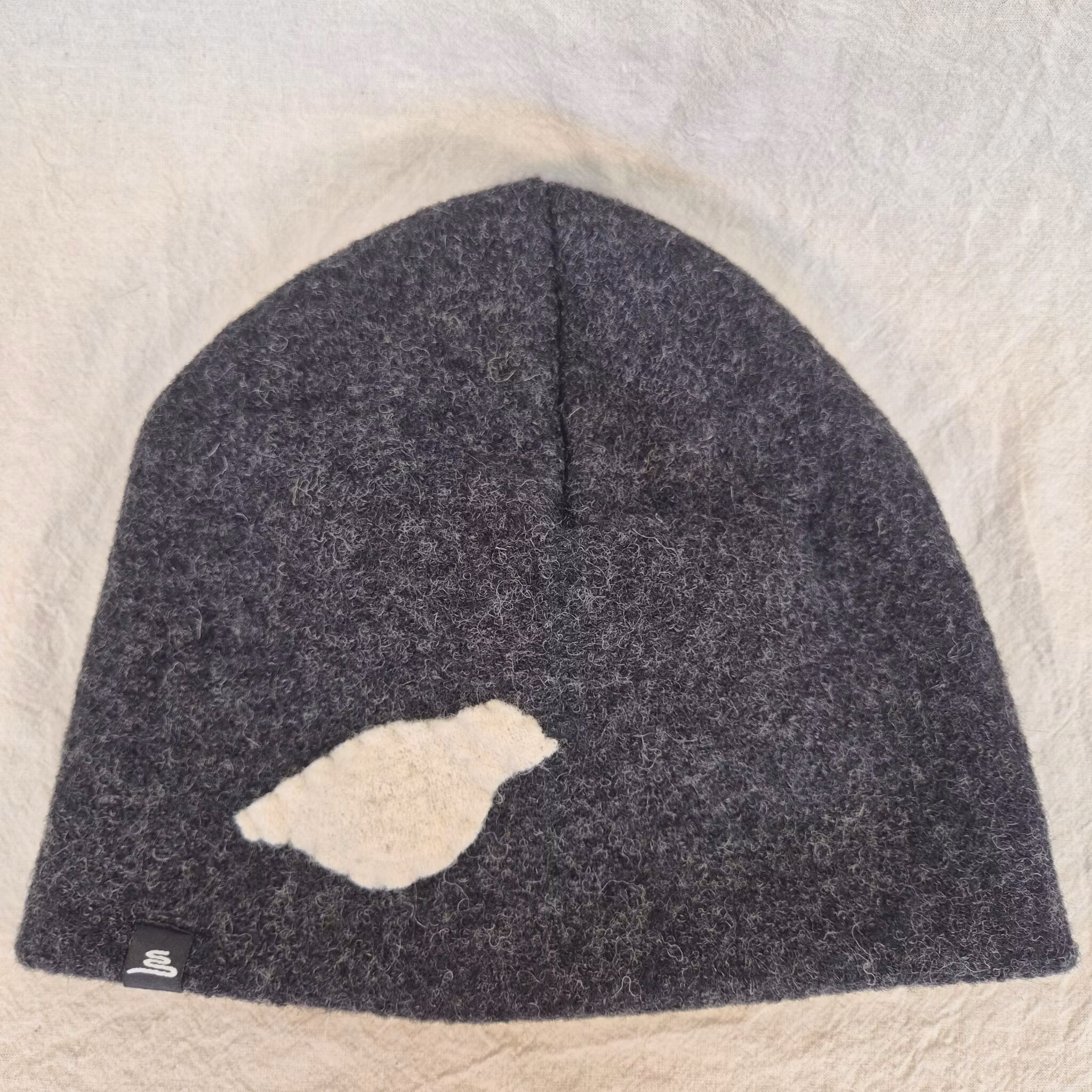 Ullmössa mörkgrå, ripa