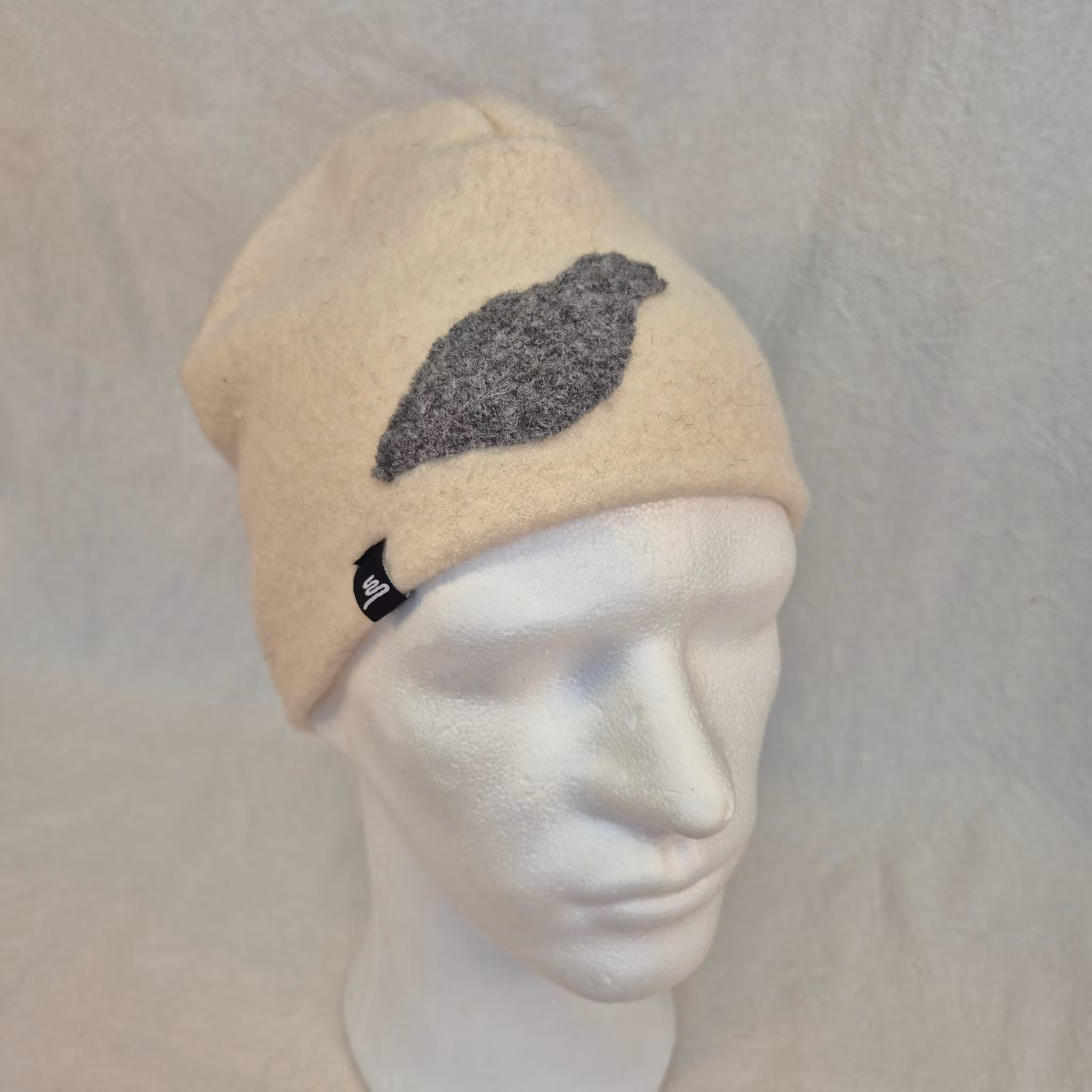 Ullmössa vit, ripa