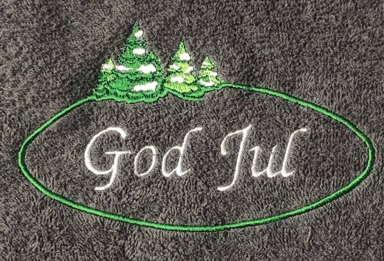 God jul med granar
