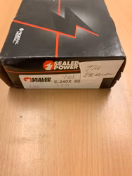 Kolvringssats E 240X 060" Mått 95,25 X 1,98 X 1,98 X 4,76 +060