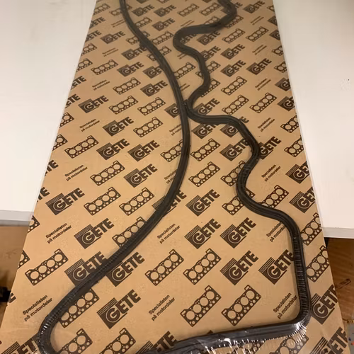 Ventilkåpspackning V 553-744 1981/93 190E, 200, 230E, Ej nivåregl.