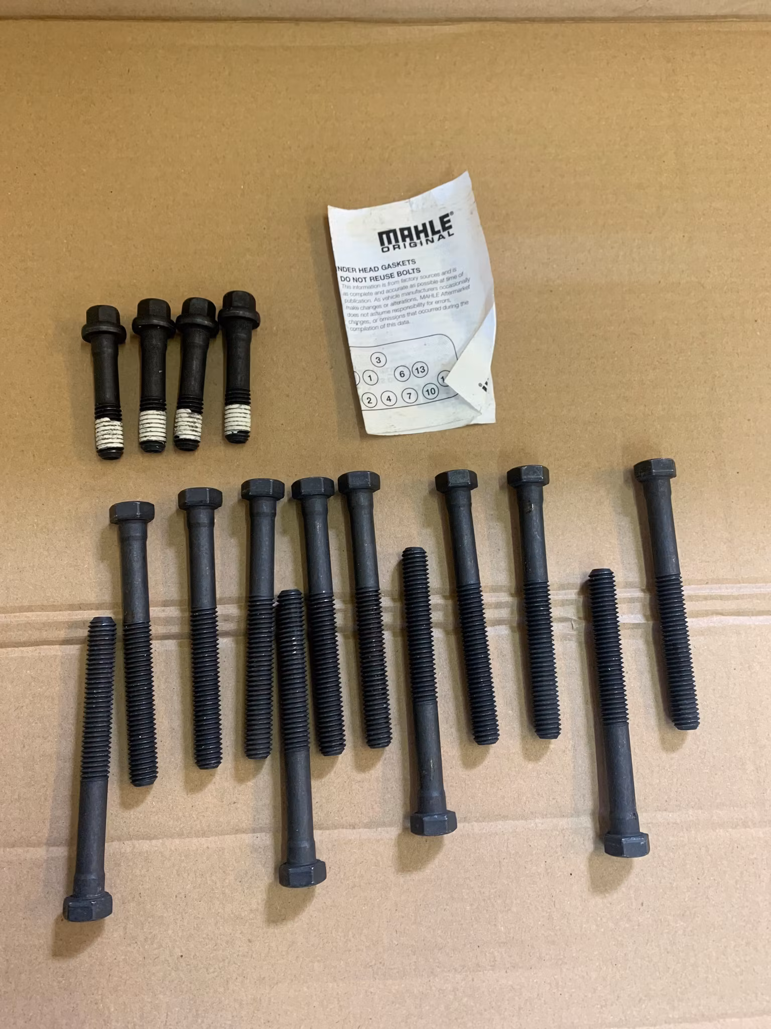 Topplocksbultar per topp ES-72264 Big Block