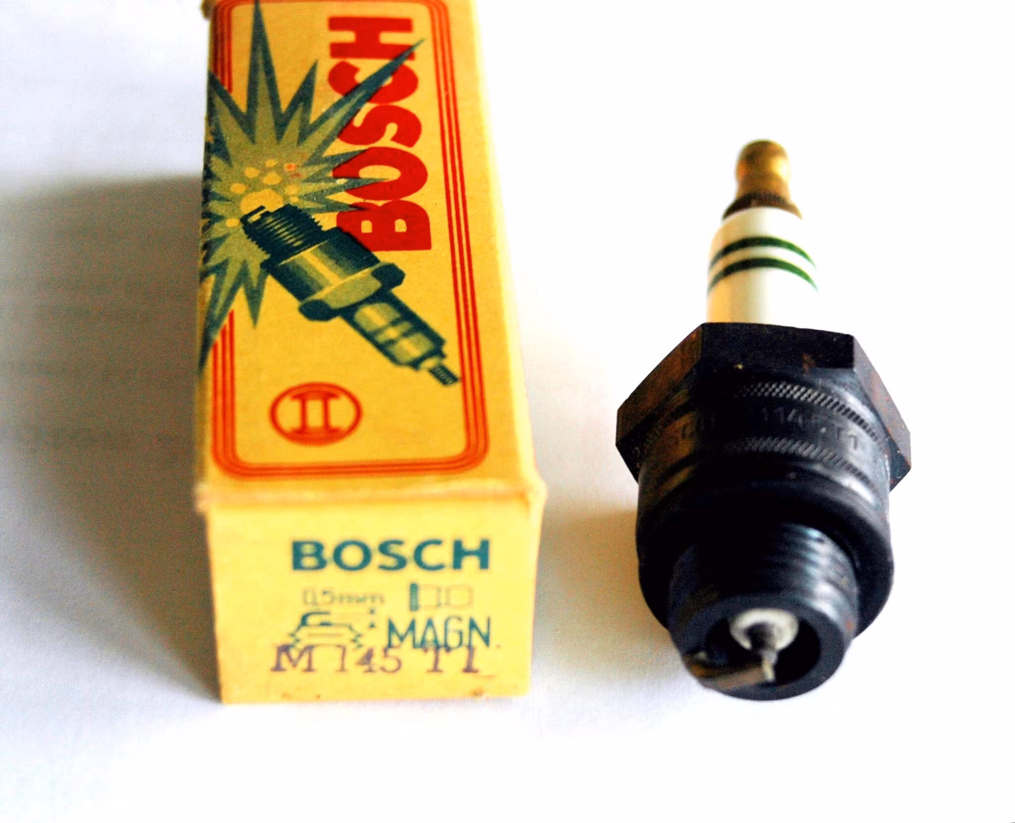 Bosch M145T1 Gänga 18 mm, NOS