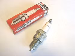 Tändstift Champion N 9YC 1959-70 4-Cyl. 1966-74 Zephyr V4, V6
