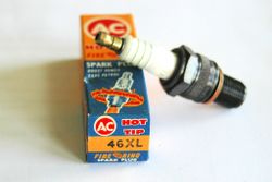 Tändstift AC 46XL, Gänga 14 mm. NOS
