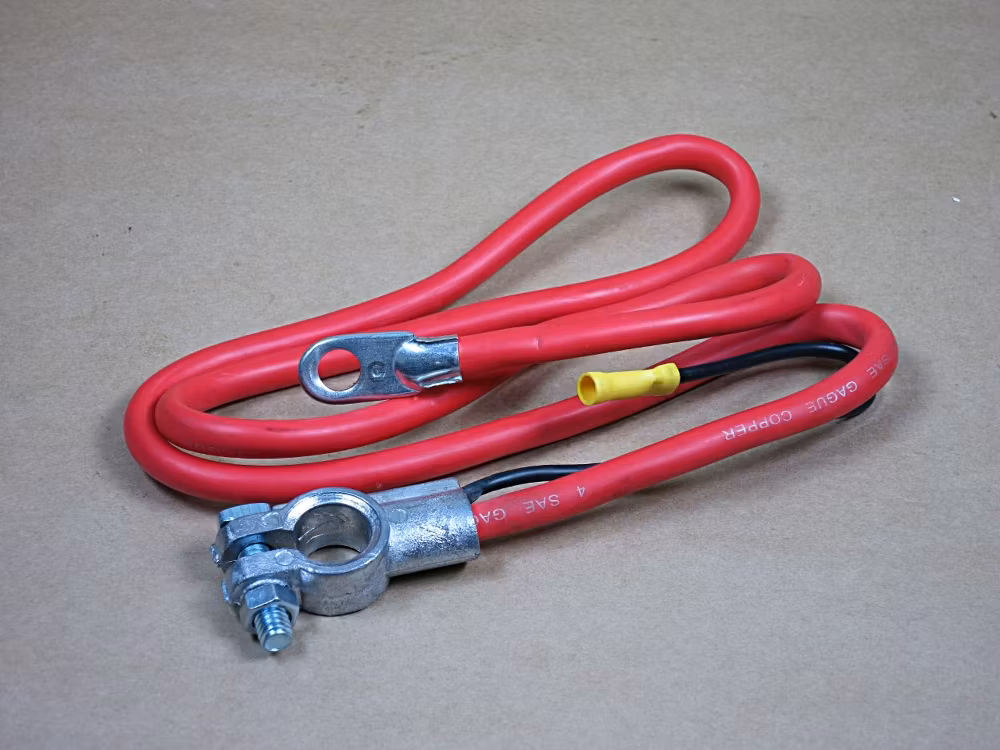 Batterikabel BKR-42 Pluspol Röd 106,7 cm.