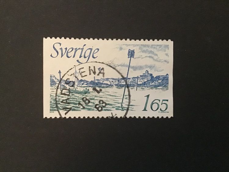 NYA SJÖMÄRKEN facit nr 1213 praktstämplat VADSTENA
