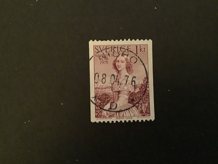 INTERNATIONELLA KVINNOÅRET 1975 facit nr 910 lyxstämplat NYBRO
