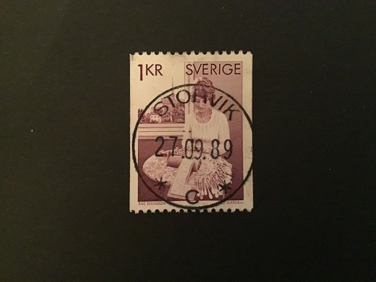 KNYPPLERSKA 1976 facit nr 955 A lyxstämplat STORVIK
