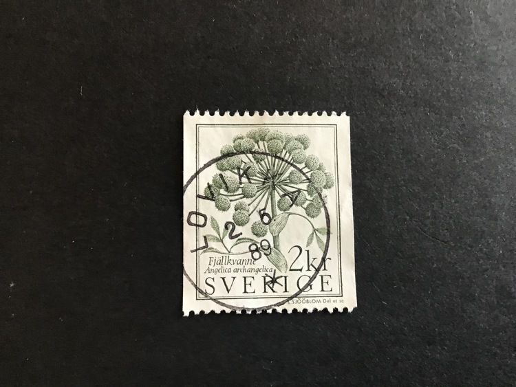 FJÄLLVÄRLD 1984 facit nr 1293 lyxstämplat LOVIKKA