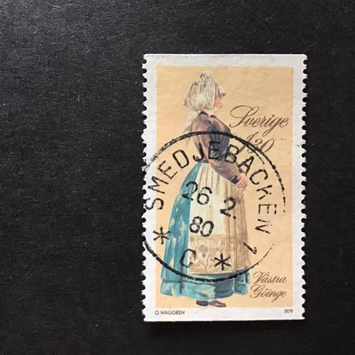 FOLKDRÄKTER 1979 facit nr 1108 praktstämplat SMEDJEBACKEN